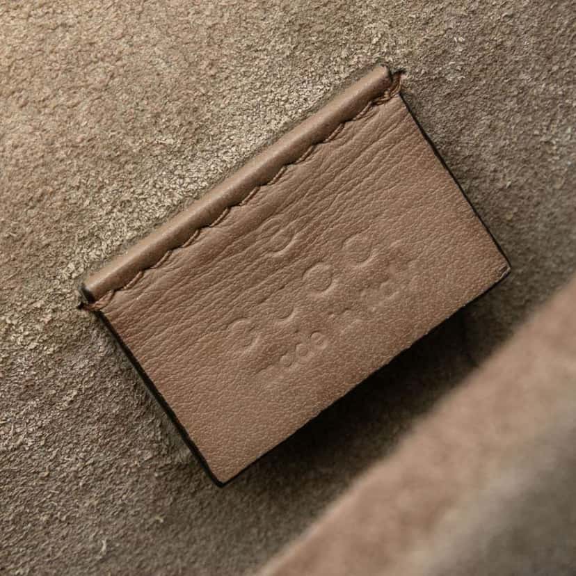 Gucci Small GG Supreme Dionysus Crossbody Beige Very good condition - Box View