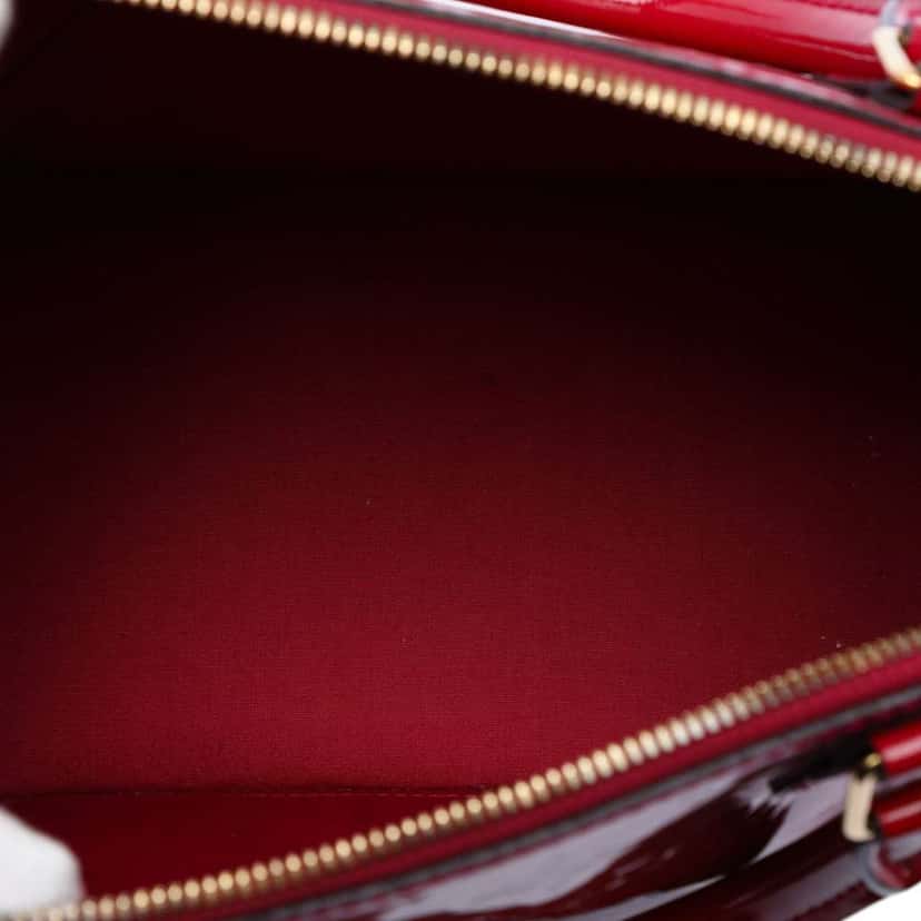 Louis Vuitton Monogram Vernis Alma PM Red Leather Very good condition - Model View