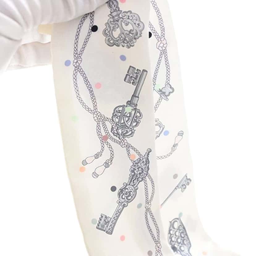 Hermès Les Cles a Pois Silk Twilly Scarf White Silk Very good condition - Inside View