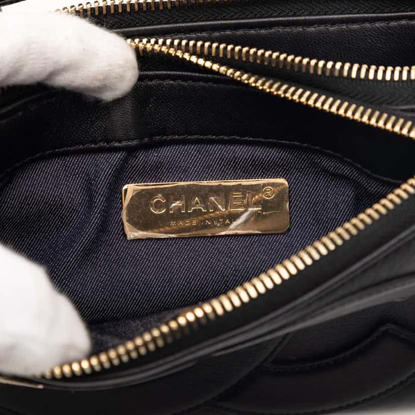 Chanel Lambskin Mania Double Zip Belt Bag Black Leather Very good condition - Box View