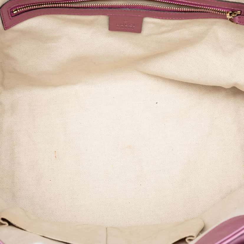 Gucci GG Canvas Heart Bit Tote Beige Canvas Very good condition - Model View