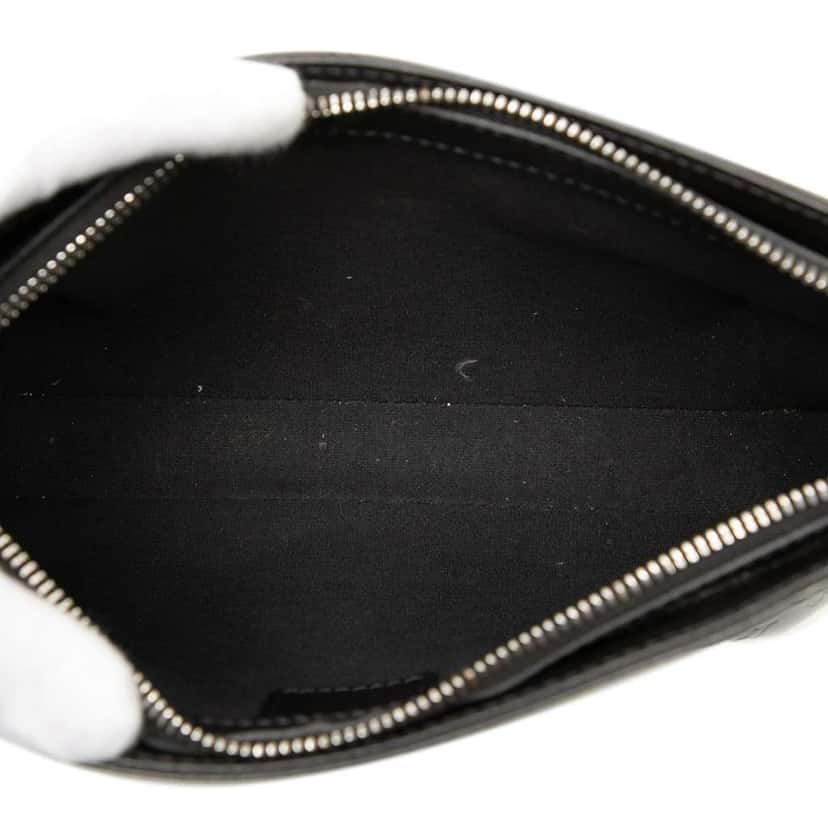 Louis Vuitton Monogram Mat Fowler Grey Leather Very good condition - Model View