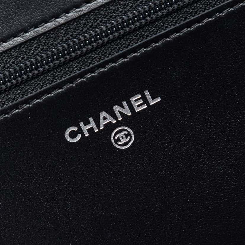 Chanel Chevron Caviar Boy Wallet On Chain Black Leather Very good condition - Box View