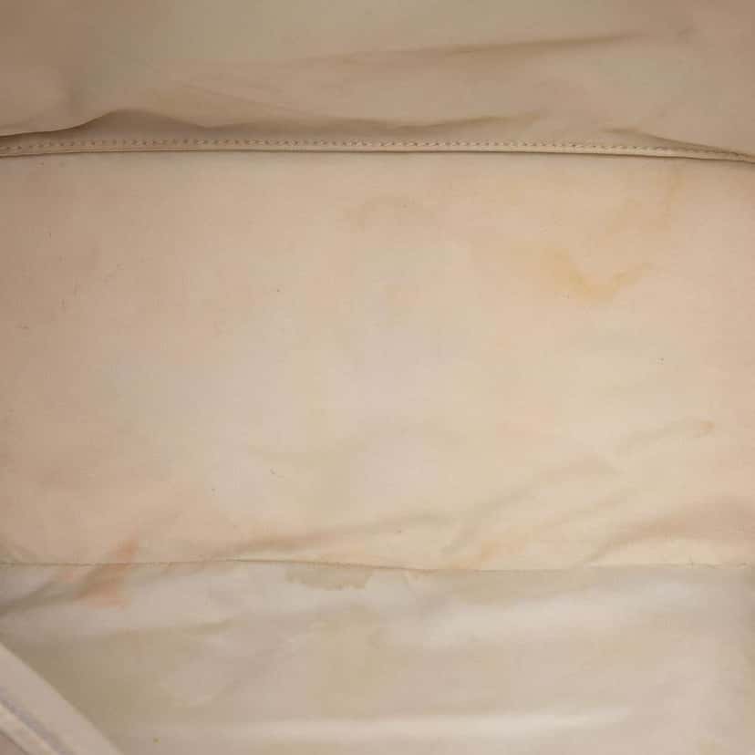 Chanel New Travel Line Nylon Tote Beige Very good condition - Model View