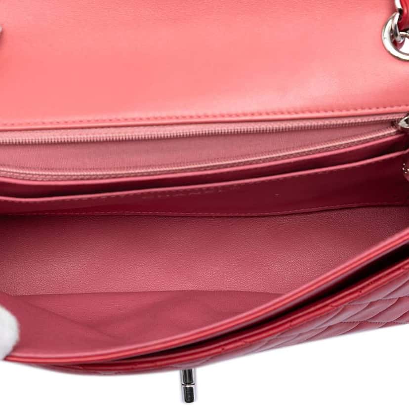 Chanel Medium Classic Tricolor Lambskin Valentines Heart Charms Single Flap Pink Leather Very good condition - Model View