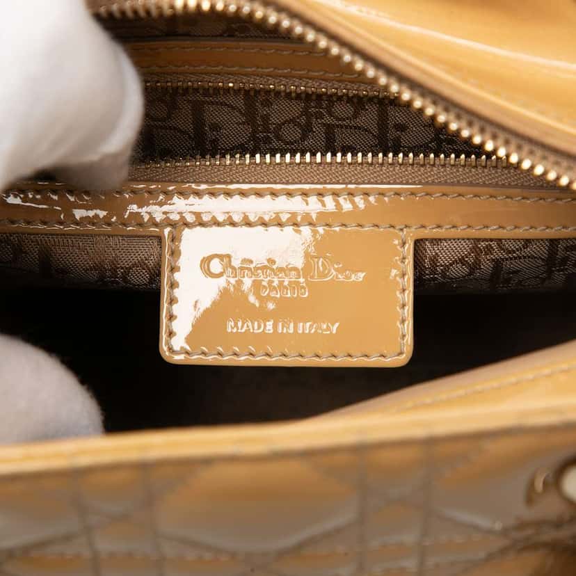 Dior Medium Patent Cannage Lady Dior Brown Leather Very good condition - Box View