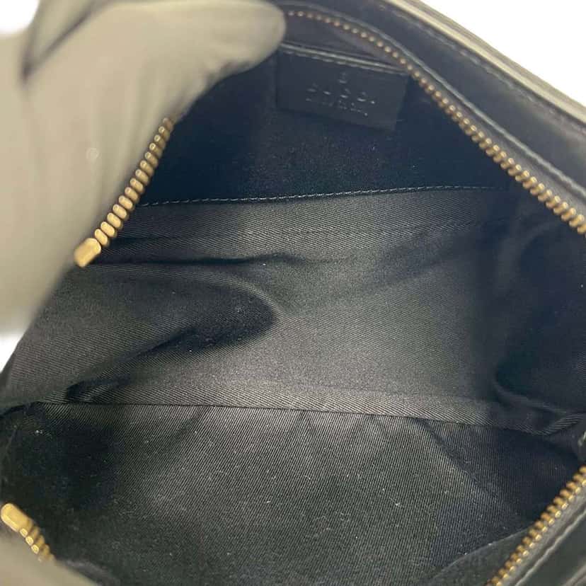 Gucci GG Canvas Handbag Black Canvas Very good condition - Box View