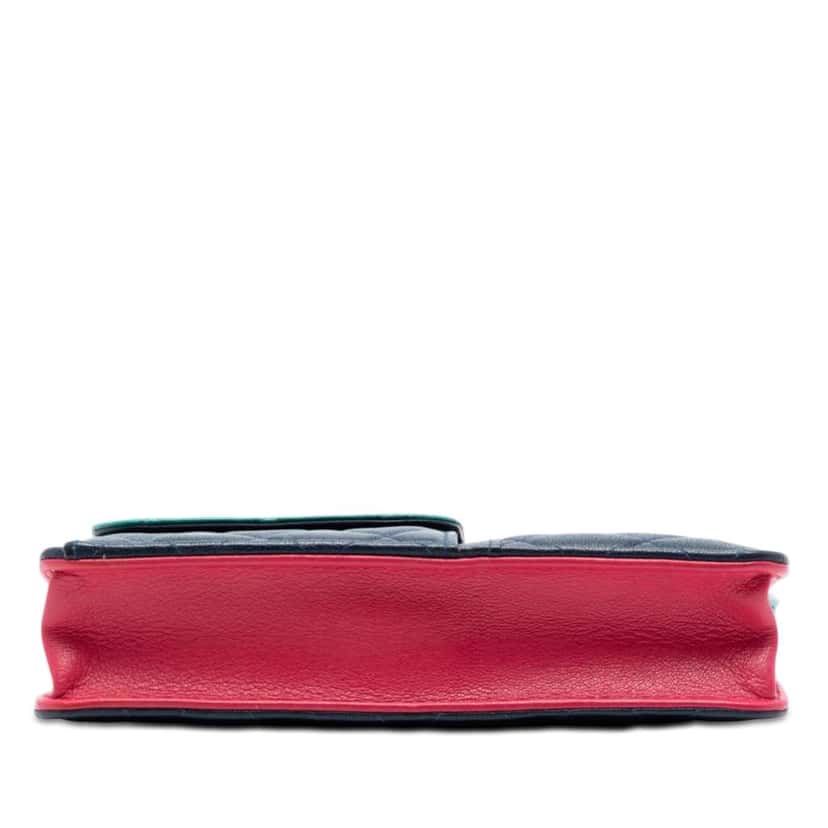 Chanel CC Tricolor Quilted Goatskin Multi Pocket Wallet On Chain Blue Leather Very good condition - Inside View