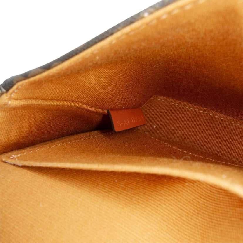 Celine Mini Triomphe Coated Canvas Besace Crossbody Brown Canvas Very good condition - Box View