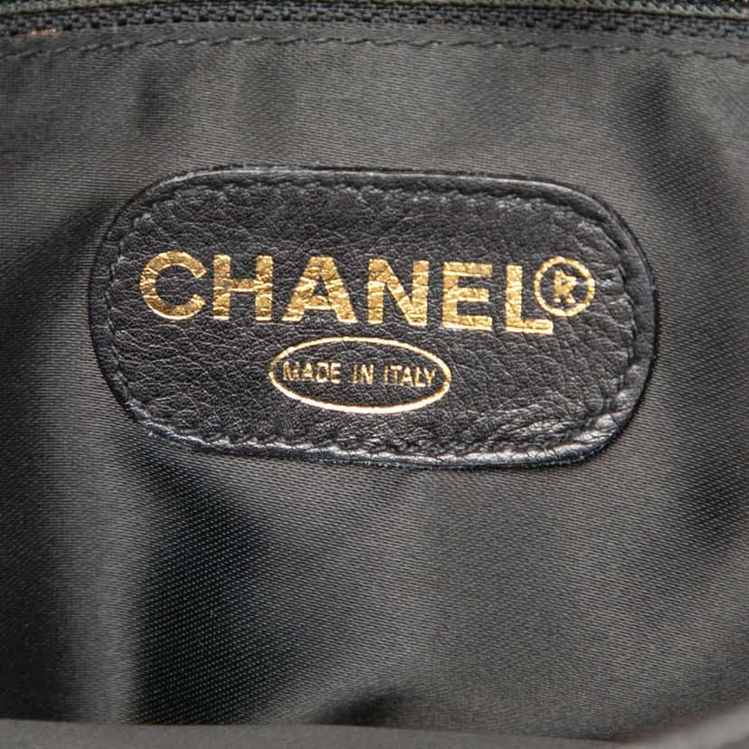 Chanel CC Quilted Lambskin Front Pocket Tote Brown Leather Very good condition - Box View