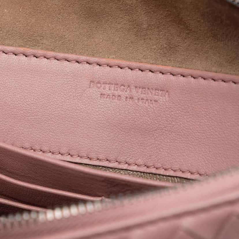 Bottega Veneta Nappa Intrecciato Biletto Wallet On Chain Pink Leather Very good condition - Box View