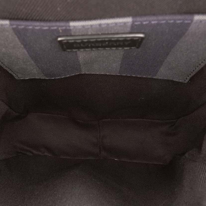 Burberry Giant Check Nylon Vertical Paddy Crossbody Blue Very good condition - Model View