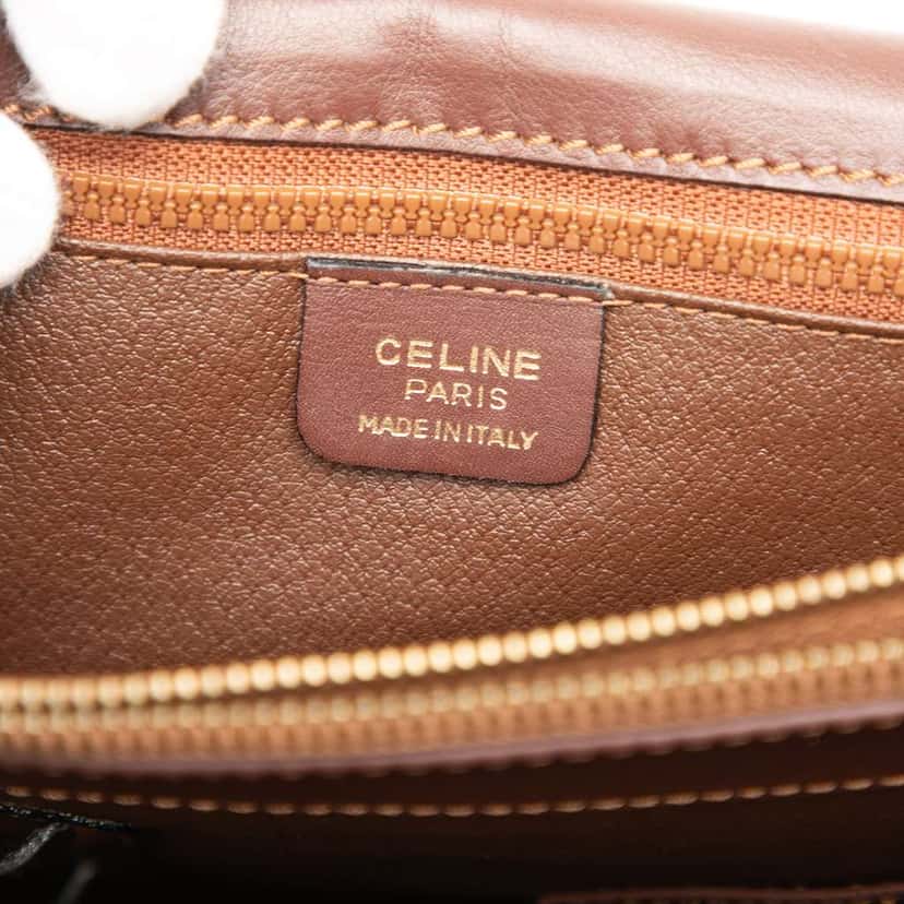 Celine Leather Clutch Brown Leather Very good condition - Box View