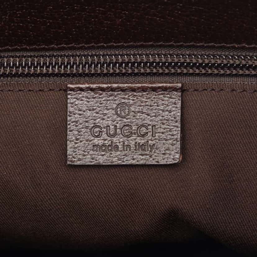 Gucci GG Canvas Crossbody Beige Canvas Very good condition - Box View