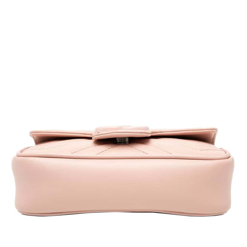 Gucci GG Marmont Matelasse Leather Monochrome Chain Belt Bag Pink Leather Very good condition - Inside View