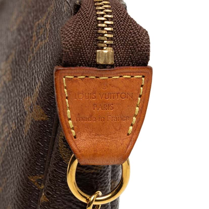 Louis Vuitton Monogram Mini Pochette Accessoires Brown Very good condition - Box View