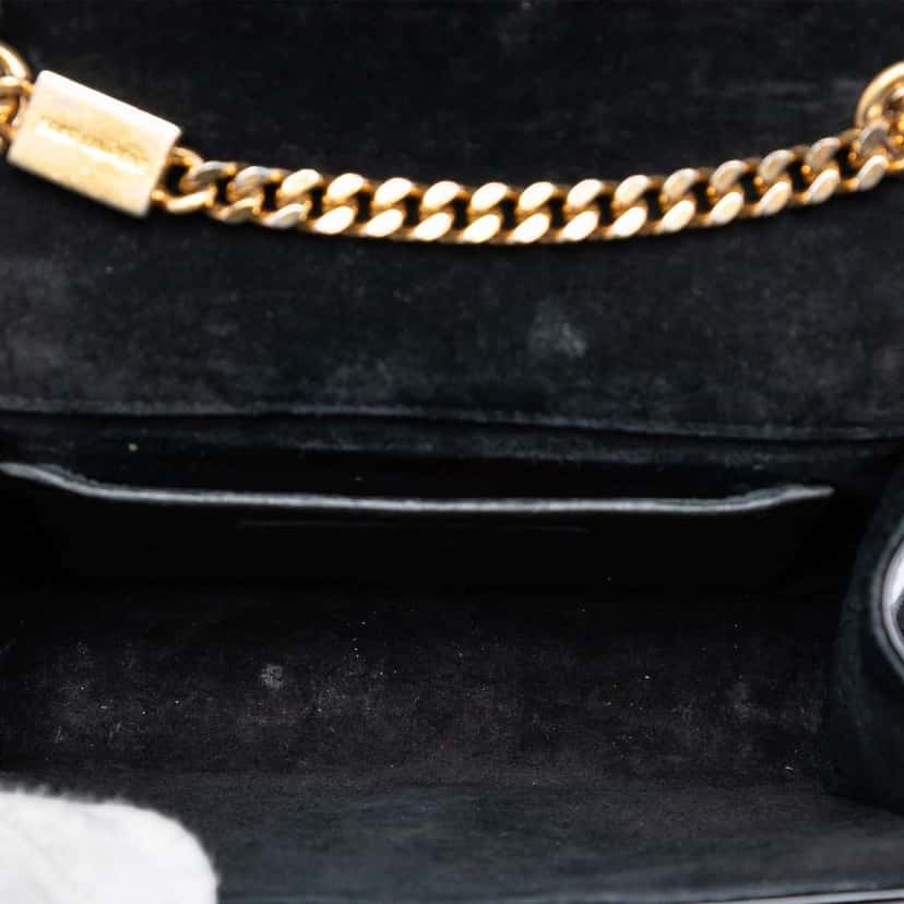 Saint Laurent Small Quilted Patent Monogram Kate Tassel Crossbody Black Leather Very good condition - Model View