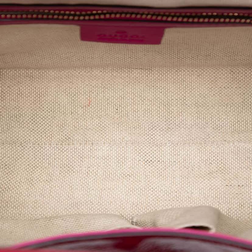 Gucci Small Patent Soho Satchel Pink Leather Very good condition - Model View