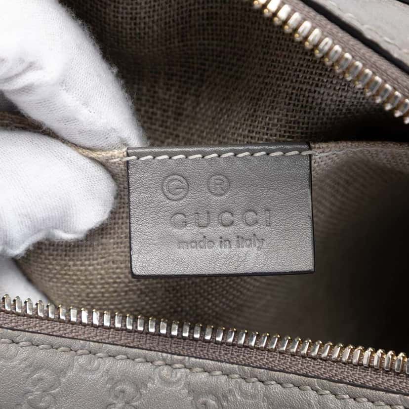 Gucci Microguccissima Bree Crossbody Grey Leather Very good condition - Box View