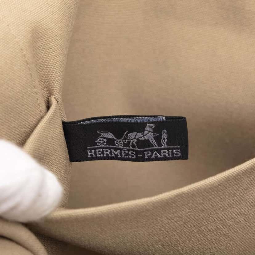 Hermès Bicolor Canvas Tapis de Selle Clutch Yellow Canvas Very good condition - Box View