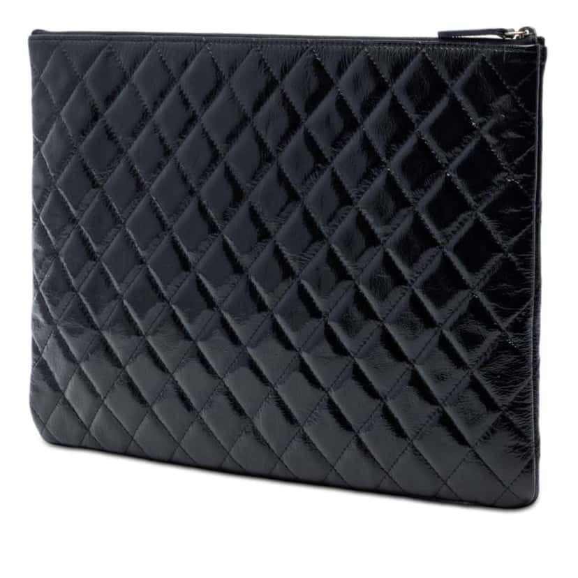 Chanel Large Quilted Patent O Case Clutch Black Leather Very good condition - Back View