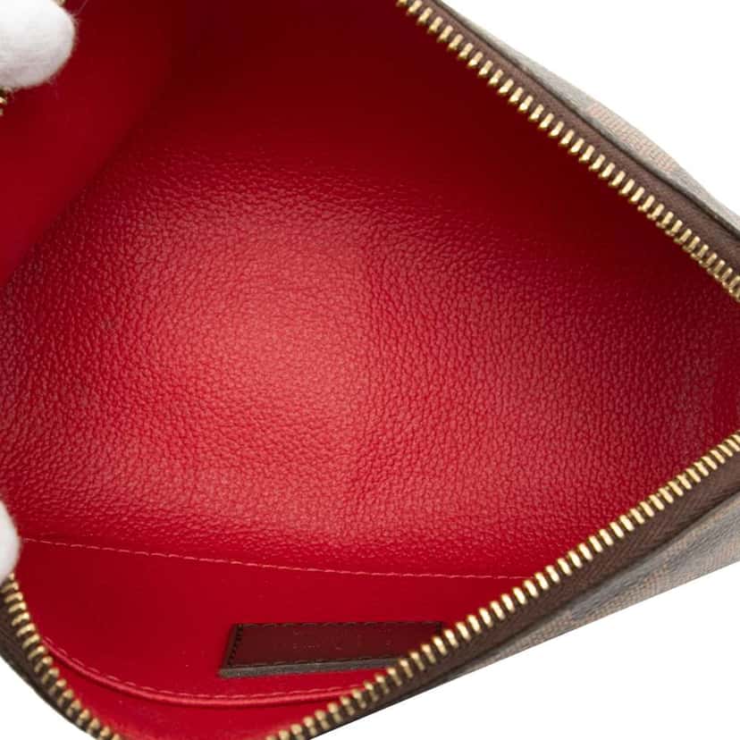 Louis Vuitton Damier Ebene Cosmetic Pouch Brown Very good condition - Model View