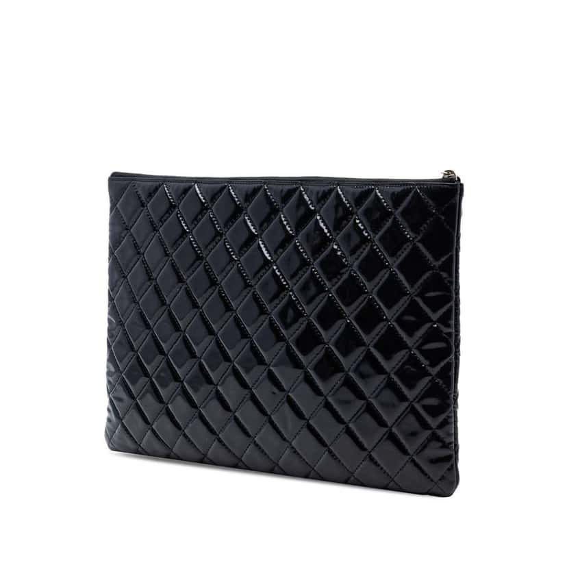 Chanel Large Quilted Patent O Case Clutch Black Leather Very good condition - Back View