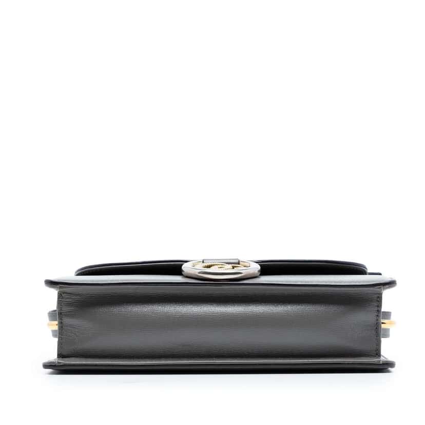 Gucci Small Textured Calfskin GG Ring Torchon Crossbody Grey Leather Very good condition - Inside View