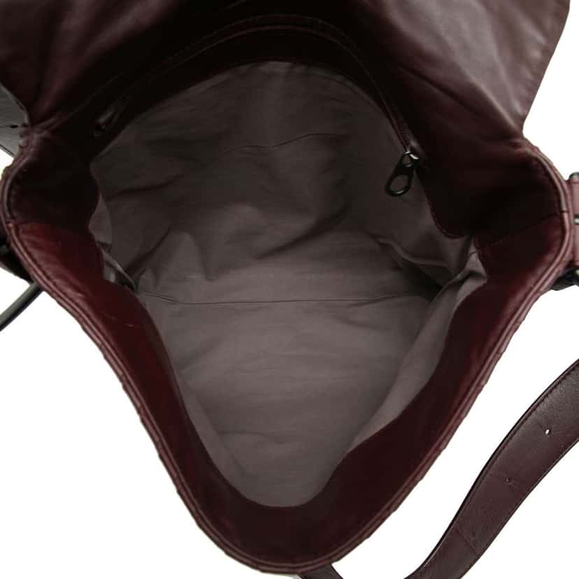 Bottega Veneta Nappa Intrecciato Flap Crossbody Red Leather Very good condition - Model View