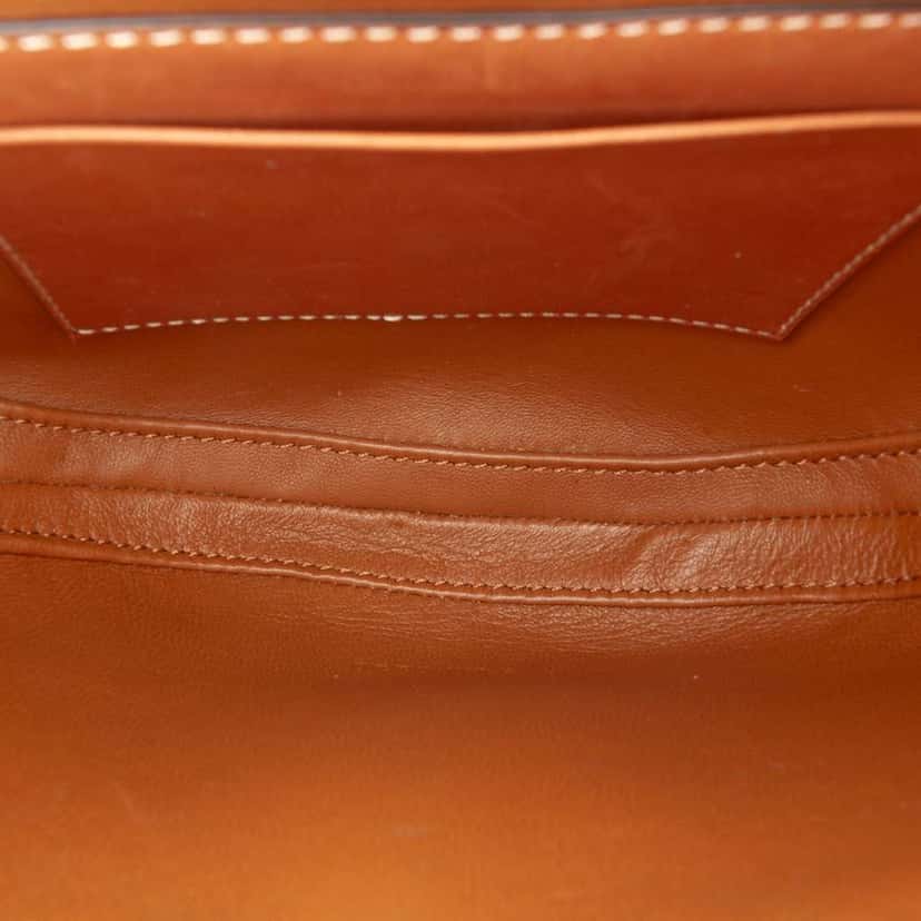 Celine Small Calfskin Besace 16 Crossbody Brown Leather Very good condition - Model View