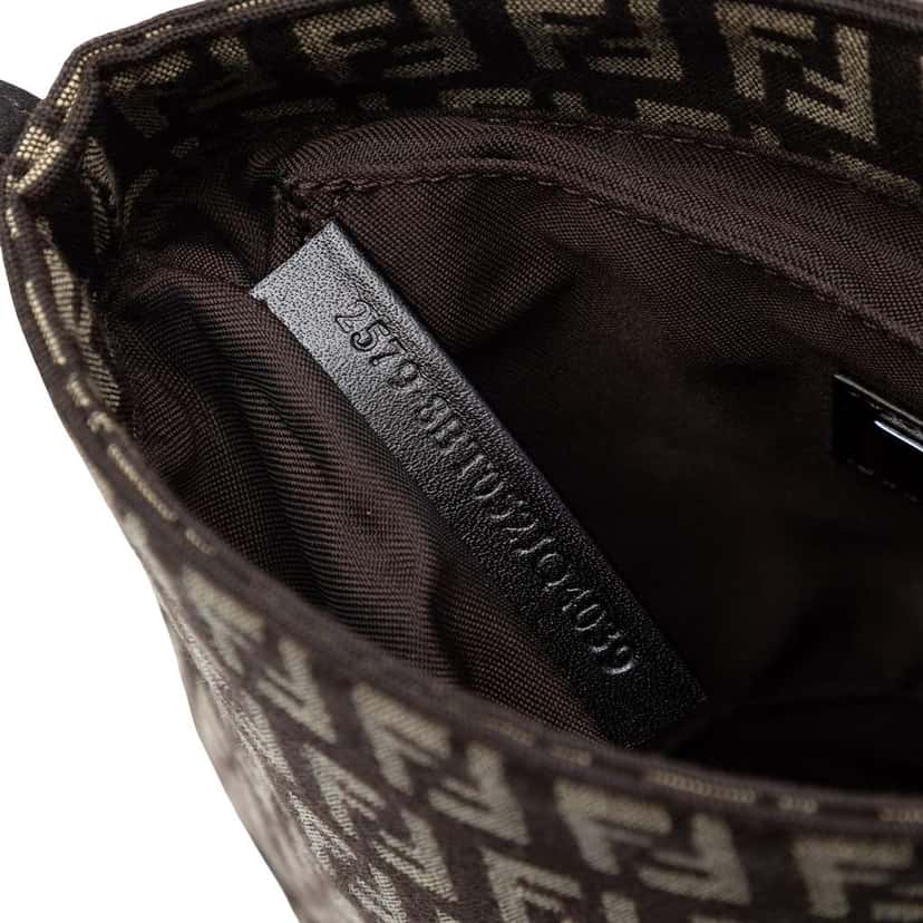 Fendi Zucchino Canvas Flap Crossbody Brown Canvas Very good condition - Box View