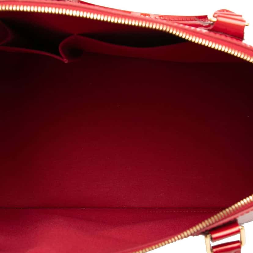 Louis Vuitton Monogram Vernis Alma GM Red Leather Very good condition - Model View