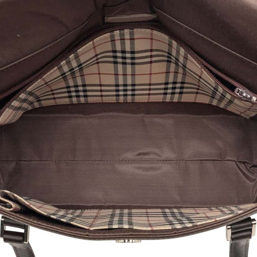 Burberry Leather Handbag Brown Leather Very good condition - Model View