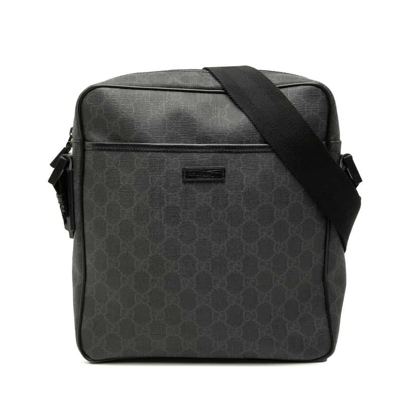 Gucci GG Supreme Crossbody Black Canvas Very good condition - Front View