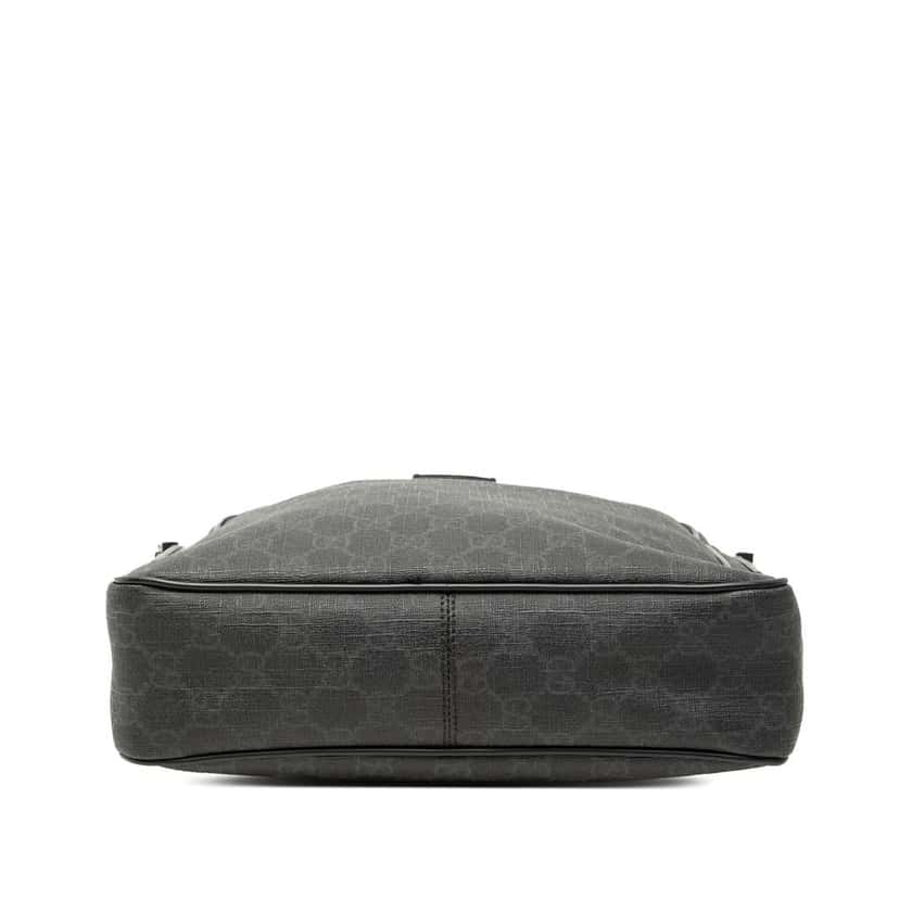 Gucci GG Supreme Crossbody Black Canvas Very good condition - Inside View