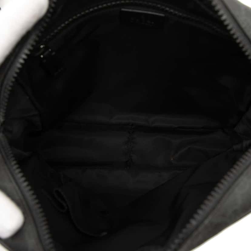 Gucci GG Supreme Crossbody Black Canvas Very good condition - Model View