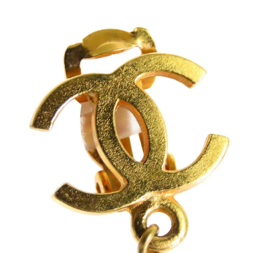 Chanel CC Gold Plated Faux Pearl Dangle Clip On Earrings Gold Metal Very good condition - Inside View