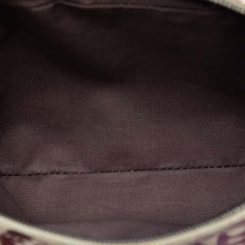 Bottega Veneta Small Nappa Intrecciomirage Butterfly Chain Crossbody Brown Leather Very good condition - Model View