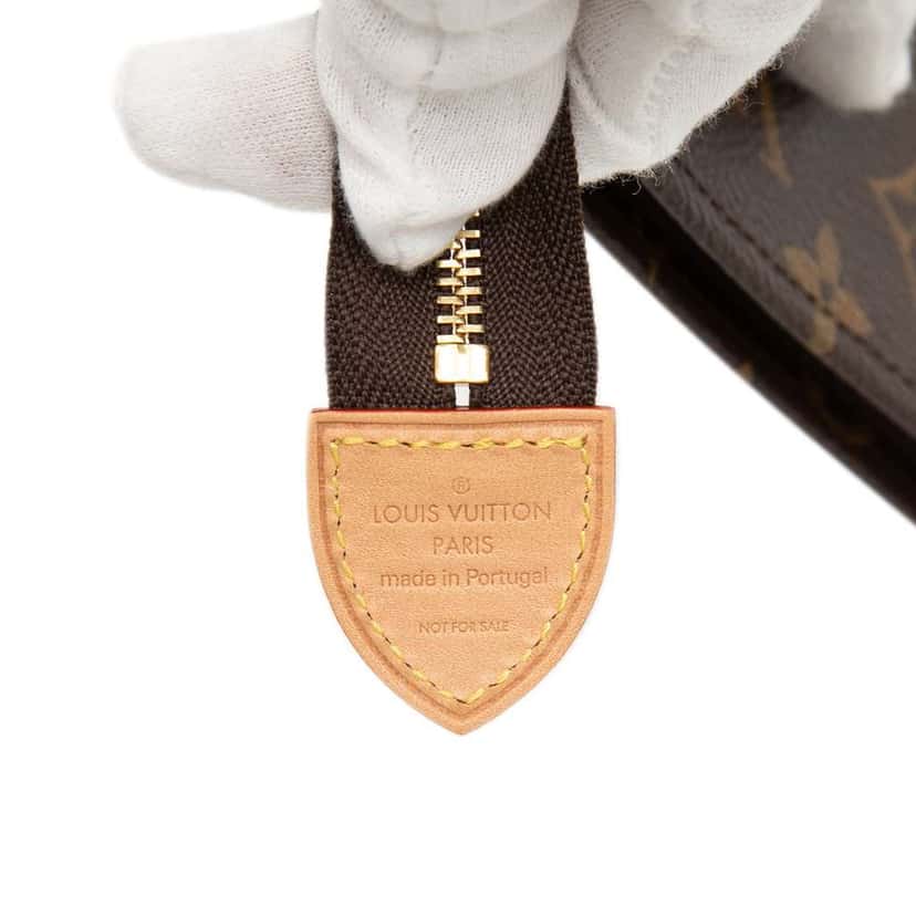 Louis Vuitton Monogram Toiletry Pouch 26 Brown Very good condition - Box View