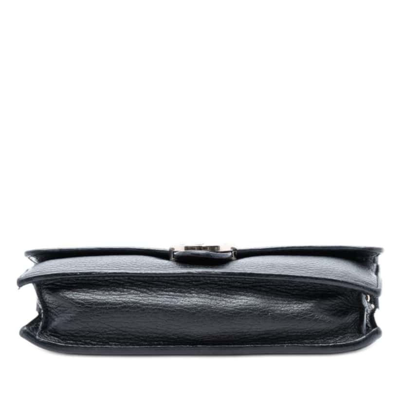 Gucci Leather Interlocking G Dollar Wallet on Chain Black Leather Very good condition - Inside View