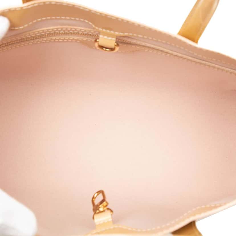 Louis Vuitton Monogram Vernis Wilshire PM Beige Leather Very good condition - Model View