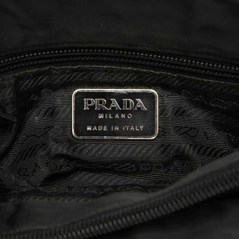 Prada Tessuto Shoulder Bag Black Very good condition - Box View