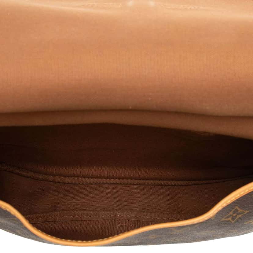 Louis Vuitton Monogram Saumur 30 Brown Good condition - Model View
