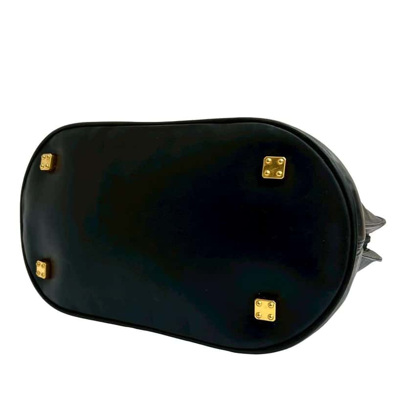 Loewe Leather Anagram Handbag Black Leather Very good condition - Model View