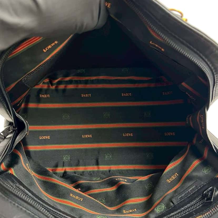 Loewe Leather Anagram Handbag Black Leather Very good condition - Box View