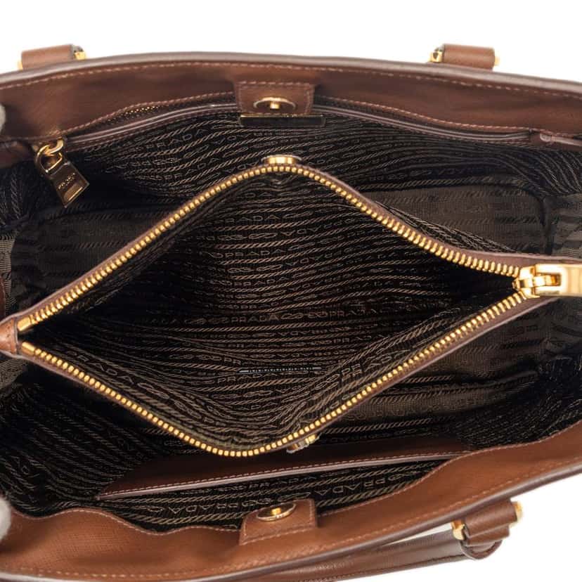 Prada Medium Saffiano Lux Galleria Satchel Brown Leather Very good condition - Model View
