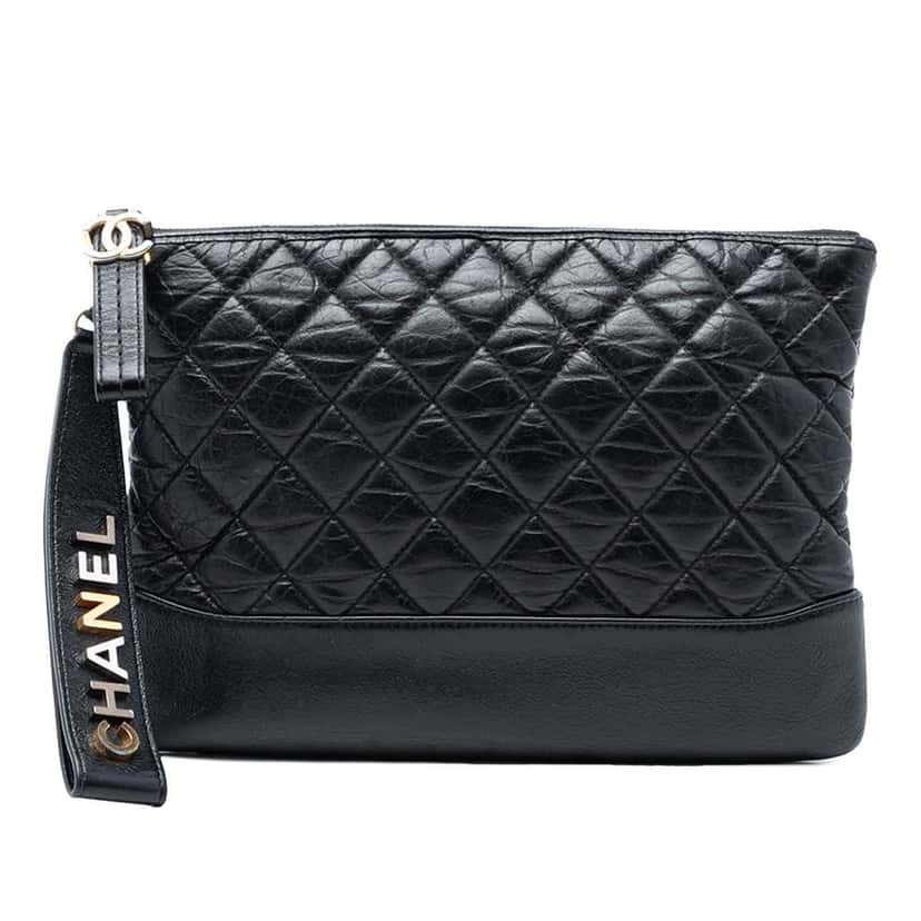 Chanel Medium Aged Calfskin Gabrielle O Case Clutch Black Leather Very good condition - Front View