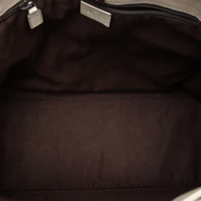 Gucci GG Supreme Joy Tote Beige Canvas Very good condition - Model View