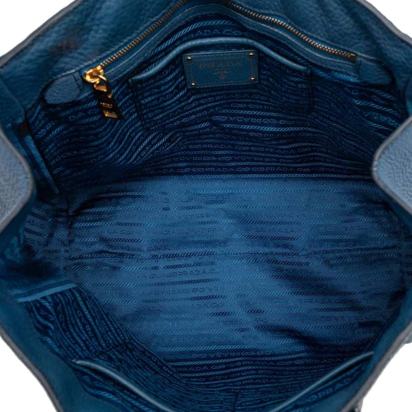 Prada Vitello Daino Open Convertible Tote Blue Leather Very good condition - Model View