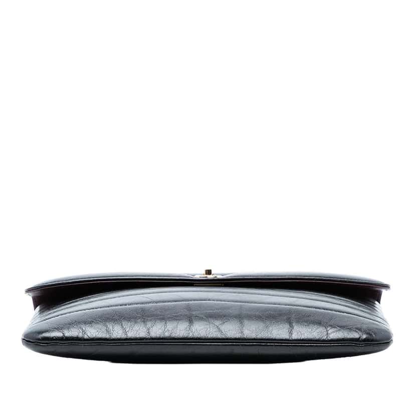 Chanel Chevron Shiny Lambskin Miroir Clutch Black Leather Very good condition - Inside View